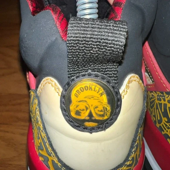 Nike Air Jordan Youth Spizike Kings County Sneaker Multicolor Mid Top Sz 4.5 EUC